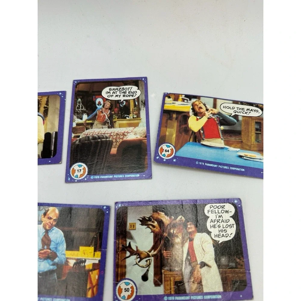 Lot of 8 cards -1978‎ Topps Mork And Mindy - Robin Williams